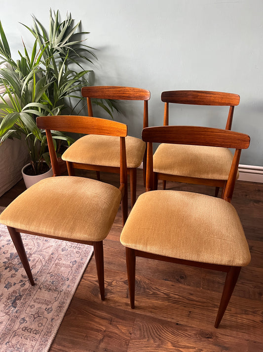 Teak Mid Century set of 4 Dining Chairs